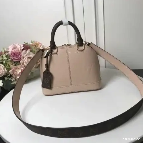 Fashionreps Bags 19T1L0244 LV 0725